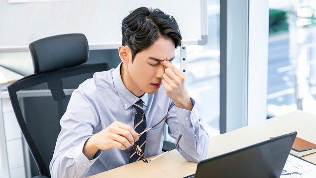 직장인 가장 피곤한 날, 월요일 아니라 화요일… 