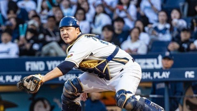 “원래 자신 있었다” 559이닝 1위·35% 1위…공룡들 25세 국대포수가 공수겸장으로 성장하는 증거