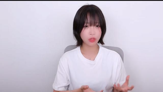 쯔양 : 전남친 강요로 앉아서 술 따르고 대화만 하면 된다는 곳에서 잠깐 일했다⋯