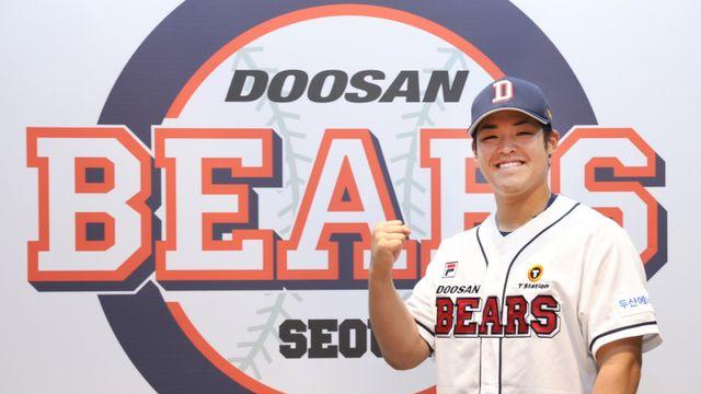 두산, '브랜든 대체' 시라카와 영입 공식 발표...몸값 180만엔→400만엔 '수직 상승'