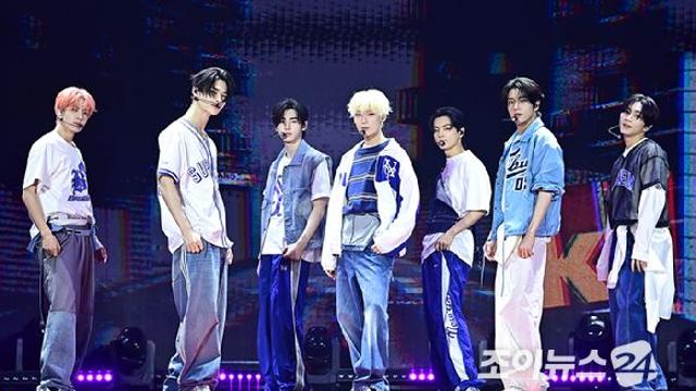 엔하이픈 