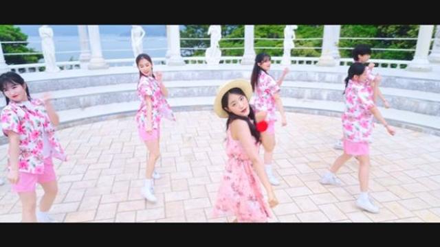 김태연, 15일 '힐링하세요' 발매…바캉스룩 입고 