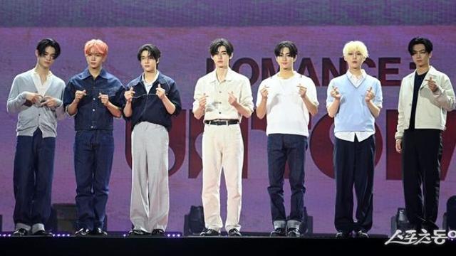 엔하이픈 ‘엔진’이 달아준 케이팝 新동력 ‘올해의 앨범 도전’[종합]