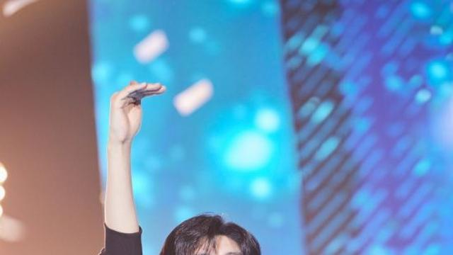 임영웅, 아이돌차트 평점랭킹 172주 연속 1위…역시 히어로