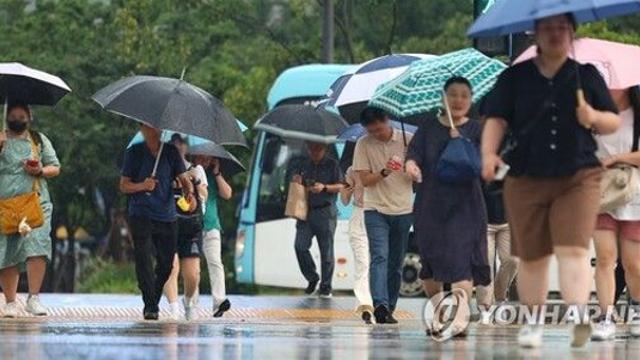[날씨]오늘 전국 흐리고 비…낮에 후텁지근, 밤엔 열대야