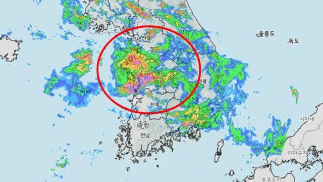 기상청 날씨속보, 대전날씨→150mm이상 천둥번개 비, 논산·계룡 '호우특보'
