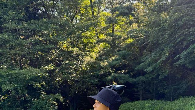 175cm 문정현, 완벽한 비율 뽐낸 시크한 라운드룩