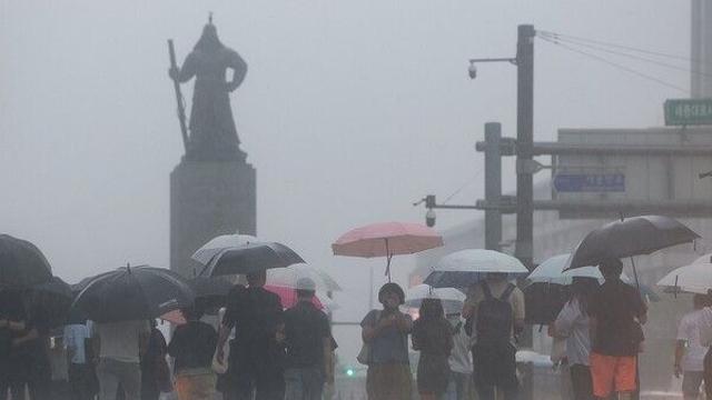 [날씨]오늘 남부지방 중심 강하고 많은 비…수도권은 소강상태