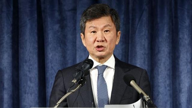 정몽규 대한축구협회 회장이 조심스럽게 한마디 남겼다