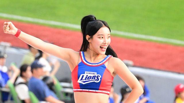 핫팬츠 치어리더 이수진 '폭염에도 끄떡없는 강철 체력'