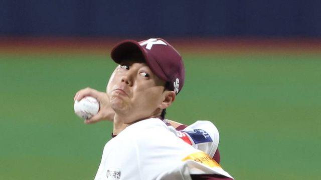 국내 에이스 대결, 6이닝 무실점 완승...하영민 시즌 7승 기회 [IS 고척]