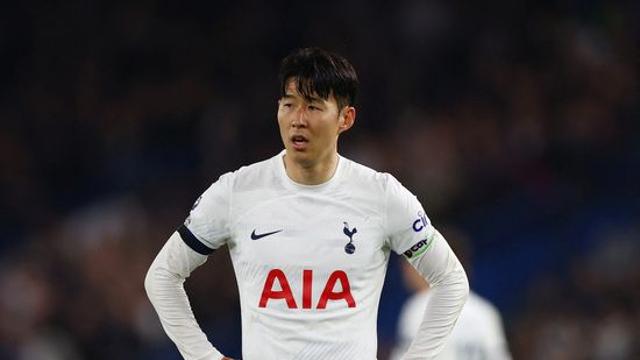 벤탄쿠르의 인종차별 발언… 포스테코글루 