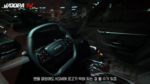이건 처음보는 핸들이네? KGM, 토레스 쿠페 '액티언' 실내 디자인은 이런 모습!