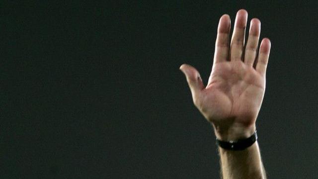 “외국인 자르고 감독하려고”, “감독 2명인 줄” 한국축구 전설들의 증언, 19년 전에도 지금과 비슷한 추태