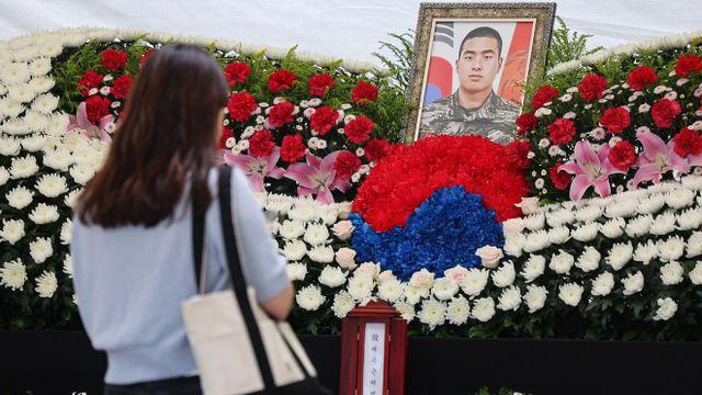 '채 상병 1주기'… 20세의 해병대원을 기억하는 청년들