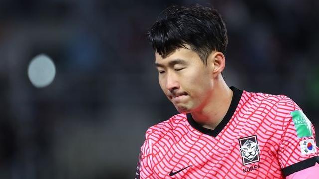 엔제 포스테코글루 토트넘 감독 “우리는 손흥민이 결정대로 따르겠다”