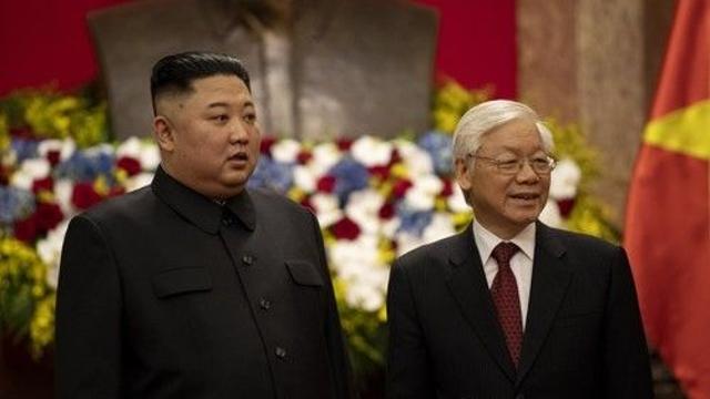김정은, 베트남 공산당 서기장 별세에 조전