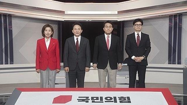 與투표율 작년보다 7.15%p 하락…'자폭 전대' 피로감 반영된듯(종합)