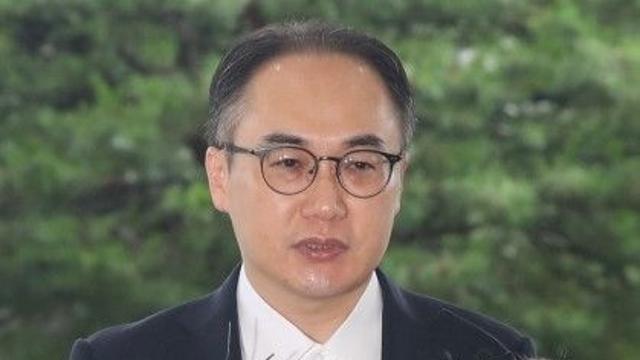 이원석 검찰총장 “대통령 부인 조사서 법 원칙 지켜지지 않아…국민께 사과”