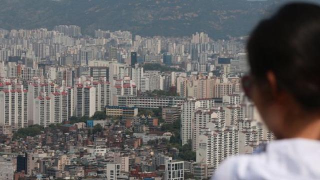 아파트값 양극화 심화…상반기 서울 0.55% 오를 때 지방 0.96% '뚝'