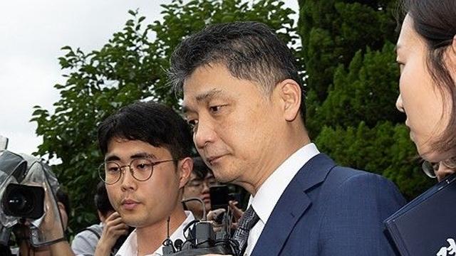 'SM 시세조종' 카카오 김범수 구속…