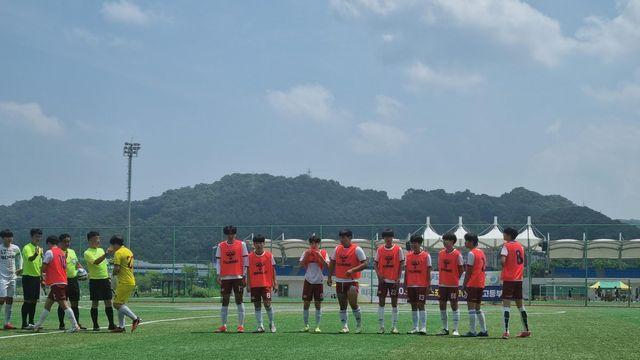 축구에 빠진 토요일, 갈수록 뜨겁다