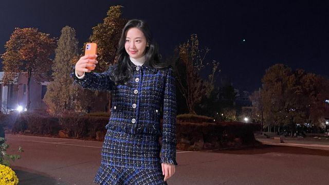 다솜, 츄리닝부터 트위드 셋업까지... 다채로운 매력의 패션 스타일
