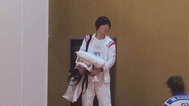 [올림픽] 한국에 손 건넸던 北문성희, 훈련장서 깎듯…지도자도 칭찬 자자