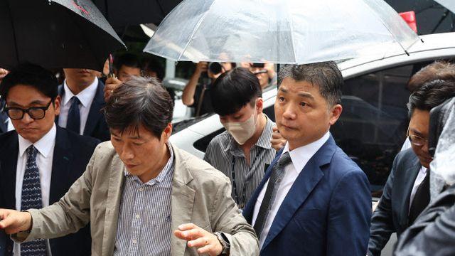 'SM 시세조종' 카카오 김범수 구속...