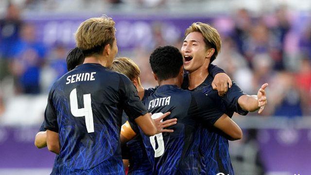 [올림픽 리뷰] ‘첫 경기부터 대승’ 일본, 한 명 퇴장당한 파라과이에 5-0 승리