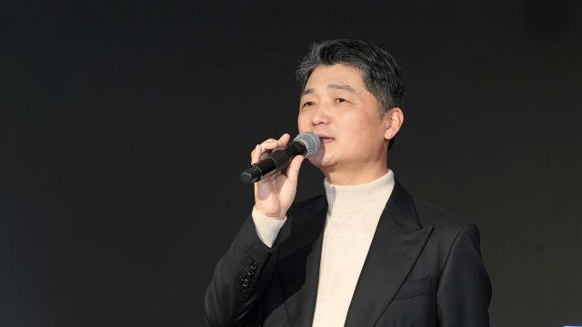 '위기의 카카오 운명은?' 김범수, 구속 하루 만에 8시간 검찰 조사