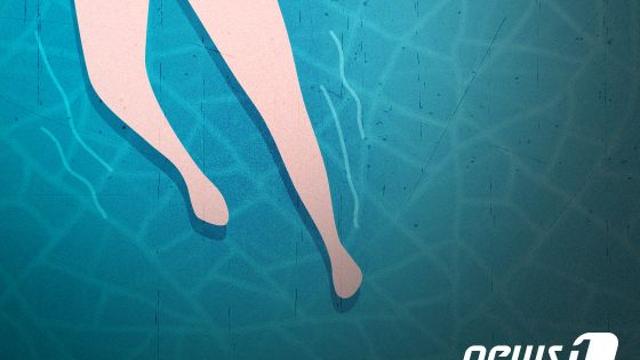 수영 배우던 초등생 