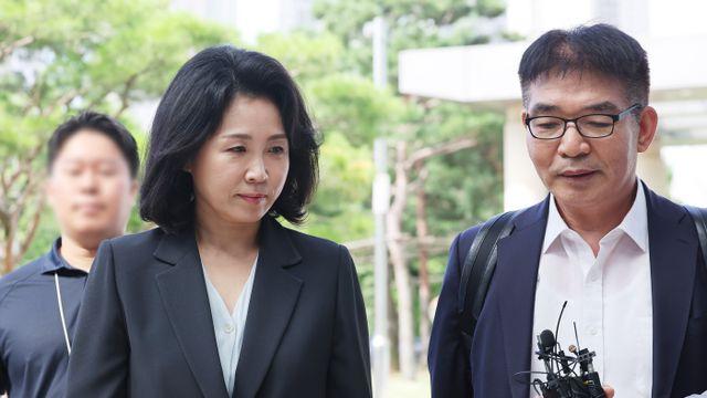 檢, 김혜경에 벌금 300만원 구형… 법카 의혹 더 파고든다