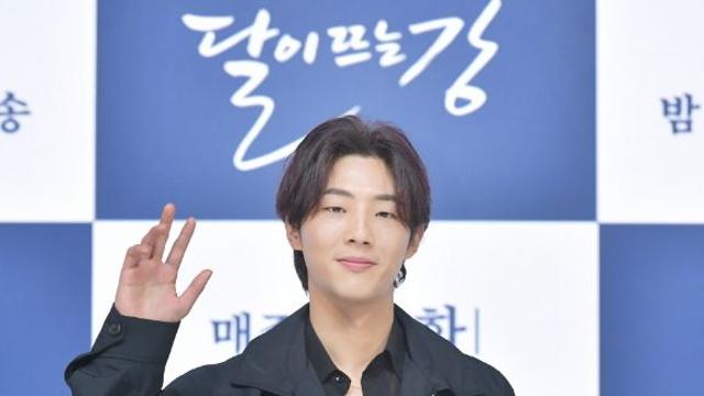 '학폭 의혹' 지수 전 소속사, '달뜨강' 제작사에 14억 배상 판결