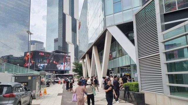 [큐텐사태] 티몬·위메프발 '패닉'...'입점 판매자·소비자' 피해 '일파만파'