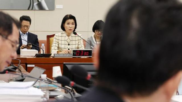 與·野 '공영방송 전쟁' 수싸움에 방통위 초유의 '0인 사태'