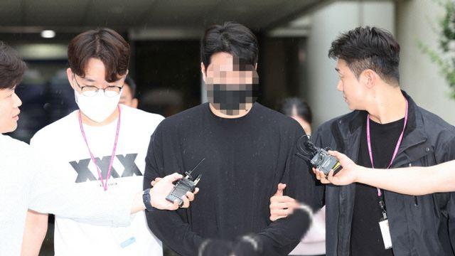'압구정 롤스로이스男' 2심서 징역 20년→10년 감형