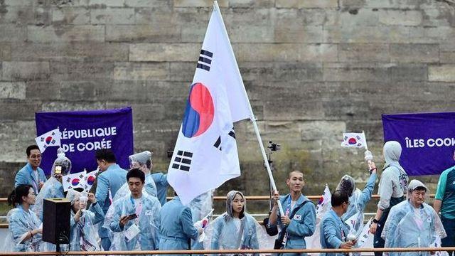 ‘파리올림픽 개회식’ 우리 선수단 북한팀으로 소개...문체부 유감 표명