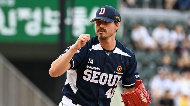 최고구속 152km+6이닝 11K 위력투…두산 발라조빅, 첫 패전에도 '희망 확인'했다 [인천 현장]