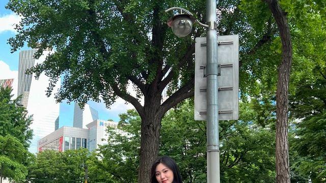 권은빈, 러블리한 낮 vs 시크한 밤 스타일링