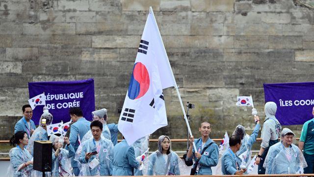 '말도 안되는 실수 연발, 올림픽 맞아?' 한국→북한 국가명 틀리더니 국가 잘못 재생까지 [2024 파리]