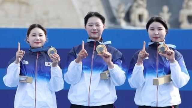 '세계최강' 여자 양궁, 단체전서 중국 꺾고 '금메달'... 올림픽 10연패 신화 썼다
