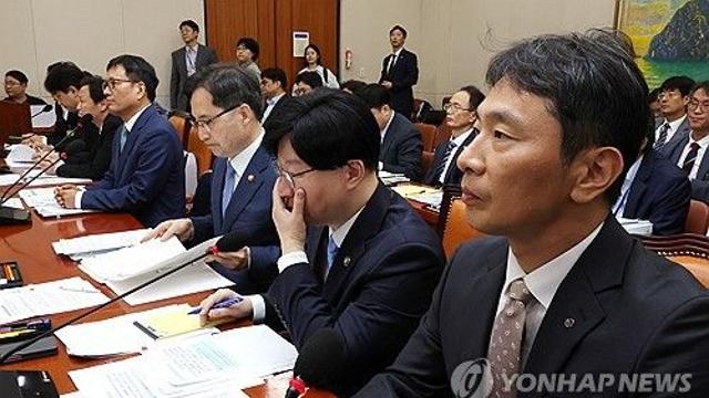이복현 