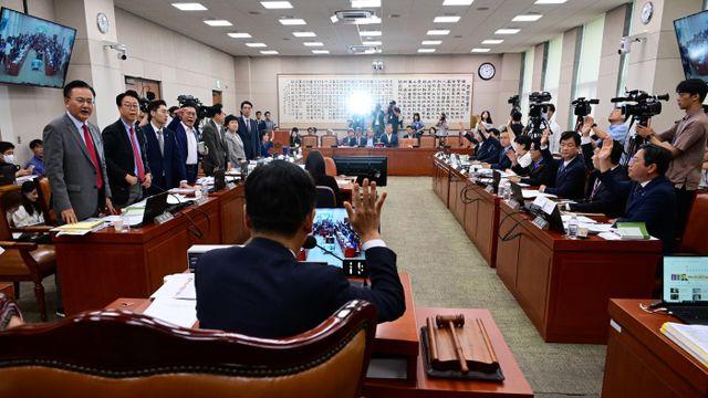 [포토] '25만원 지원법-노란봉투법' 표결처리