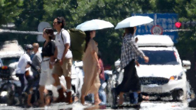 [오늘날씨] 전국 찜통더위, 낮 최고 36도…수도권 가끔 비
