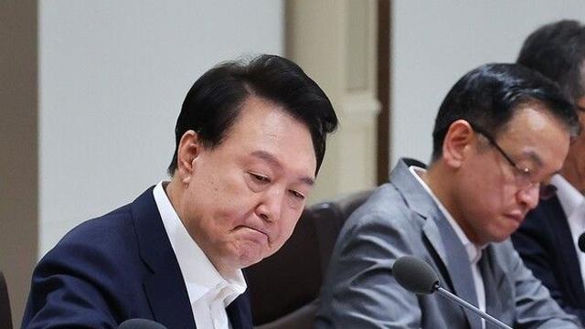 [여론조사공정] 尹 지지율 36.0%, 30%대 중반 지속.. 국힘 40.0% 민주 32.0%