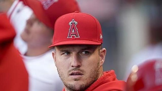 MLB 에인절스 간판스타 트라우트 또 무릎 수술…올 시즌 끝