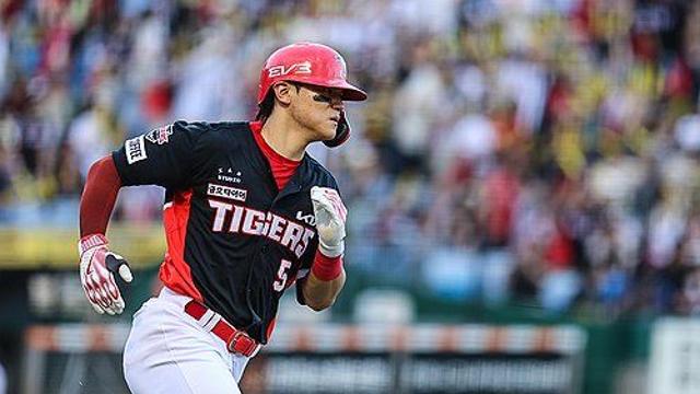 김도영, 역전 투런포 폭발…최연소 '30-30'에 홈런 1개 남았다