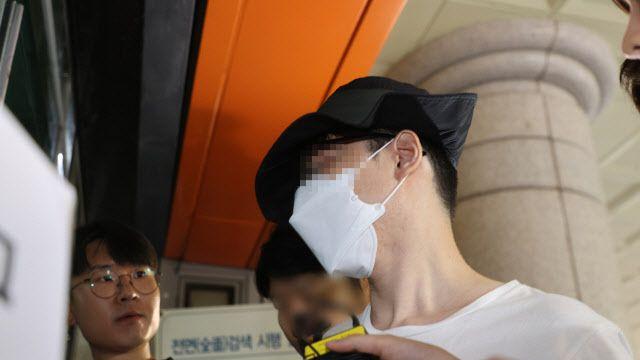 “가족 2차 가해 우려”…일본도 살인범 신상 비공개 가닥