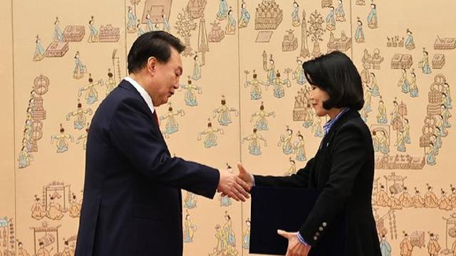 헌재로 가는 '이진숙 탄핵'…야당의 노림수는